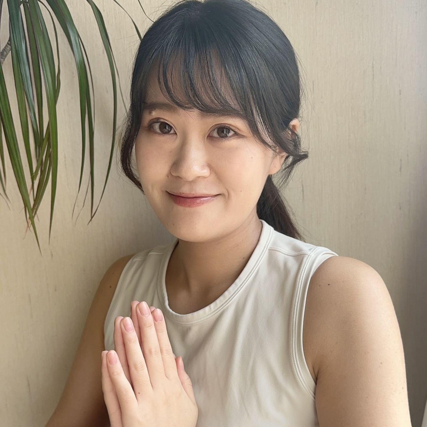 自己紹介写真-1449x2000 自己紹介写真-1449x2000